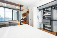 Luxe Miami Studio with Captivating Views | Downtown Oasis with Premium Amenities