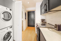 Luxe Miami Studio with Captivating Views | Downtown Oasis with Premium Amenities