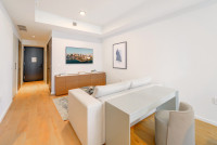 Luxe Miami Apartment, Great Views, 2 Baths, Downtown Oasis with Premium Amenities