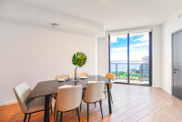Luxe Miami Apartment, Great Views, 2 Baths, Downtown Oasis with Premium Amenities