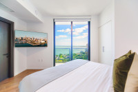Luxe Miami Apartment, Great Views, 2 Baths, Downtown Oasis with Premium Amenities