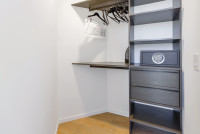 Luxe Miami Apartment, Great Views, 2 Baths, Downtown Oasis with Premium Amenities