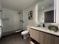 Luxe Miami Apartment, Great Views, Downtown Oasis with Premium Amenities