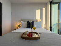Luxe Miami Apartment, Great Views, Downtown Oasis with Premium Amenities