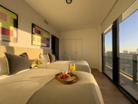 Luxe Miami Apartment, Great Views, Downtown Oasis with Premium Amenities