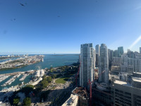 Luxe Miami Apartment, Great Views, Downtown Oasis with Premium Amenities