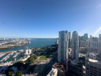 Luxe Miami Apartment, Great Views, Downtown Oasis with Premium Amenities