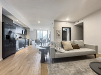Unbelievable View, Luxe Apartment, 3 Baths, Downtown Miammi Oasis with Premium Amenities