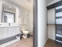 Luxe Miami Apartment, Great Views, 2 Baths, Downtown Oasis with Premium Amenities