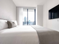 Luxe Miami Apartment, Great Views, Downtown Oasis with Premium Amenities