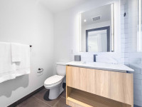 Luxe Miami Apartment, Great Views, Downtown Oasis with Premium Amenities