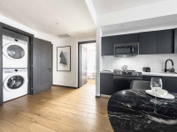 Luxe Miami Apartment, Great Views, Downtown Oasis with Premium Amenities
