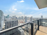 Luxe Miami Apartment, Great Views, Downtown Oasis with Premium Amenities