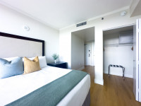 New Room, Bay Front, Free Pool, Parking
