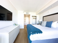 Double King Room, Sea View, FREE Parking, Pool, Gym, Wi-Fi
