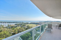 Great Views, Corner Balcony, Luxe Apartment. Free Pool and Park. Coconut Grove. Miami