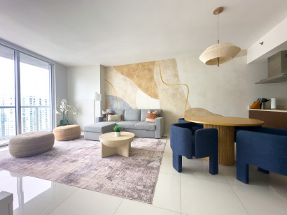 High Floor Apartment, Icon Brickell Miami. Best Urban Resort, Free SPA, Gym.