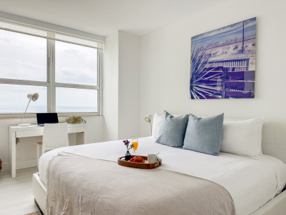 Stunning Views in Stunning Room. Look at the pictures!