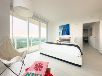 Stunning Bay and Park Views. Private 2BR/2BA Unit, Hotel Arya Coconut Grove, Miami