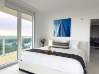 Stunning Bay and Park Views. Private 2BR/2BA Unit, Hotel Arya Coconut Grove, Miami