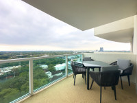 Stunning Bay and Park Views. Private 2BR/2BA Unit, Hotel Arya Coconut Grove, Miami