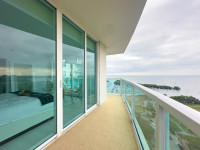 Stunning Bay and Park Views. Private 2BR/2BA Unit, Hotel Arya Coconut Grove, Miami