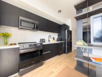 Luxe Miami Studio w/ Bay Views