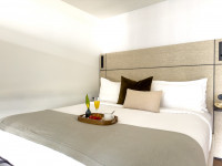 Luxe Miami Studio with Captivating Views | Downtown Oasis with Premium Amenities