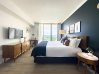 New Room, Bay Front, Free Pool, Parking