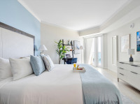 Amazing Sea Views Apartment. Sleeps 4 in Coconut Grove.