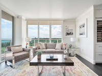 Great Views, Luxe Apartment. Free Pool and Park. Coconut Grove. Miami