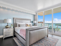 Great Views, Luxe Apartment. Free Pool and Park. Coconut Grove. Miami