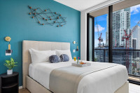 Luxe Miami Apartment, Great Views, Downtown Oasis with Premium Amenities