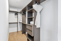 Luxe Miami Apartment, Great Views, Downtown Oasis with Premium Amenities