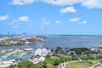 Luxe Miami Apartment, Great Views, Downtown Oasis with Premium Amenities