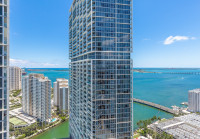 Bay and City Views From Icon Brickell Apartment, Miami. Free Wi-Fi, SPA