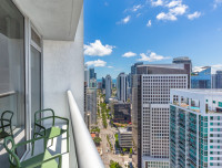 Private Modern Studio at Icon Residences, Brickell, Miami, Free Luxury Amenities, Smart TV, High-Speed internet