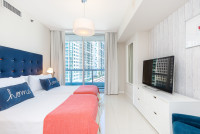 Ocean Views, Large 2/2 Unit. Well Equipped, Location! Brickell, Miami