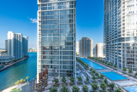 Sea, Pool, River Views at the Best Place in Miami, Icon Brickell, Miami