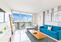 Upscale Apartment at the Best Place in Miami. Icon Brickell. Free SPA, Gym, Saunas, WI-FI