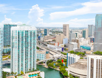 Upscale Apartment at the Best Place in Miami. Icon Brickell. Free SPA, Gym, Saunas, WI-FI