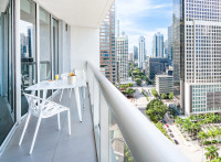 New Apartment in the Best area in Miami. Icon Brickell. Free SPA, Gym, Sauna, Wi-Fi, Smart TV