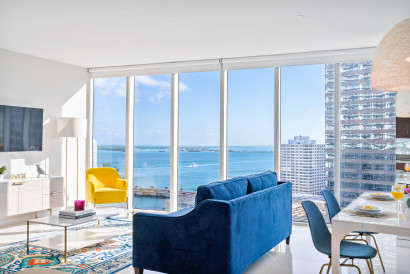 Frontal Ocean Views. Newly refurbished Apartment, Icon Residences, Brickell, Miami