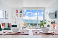 Amazing Sea Views Sleeps 4 in Coconut Grove. Fully Redesigned Oct 2021