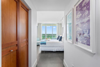 NEW!! Amazing Sea Views Sleeps 4 in Coconut Grove.