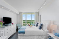 NEW!! Amazing Sea Views Sleeps 4 in Coconut Grove.