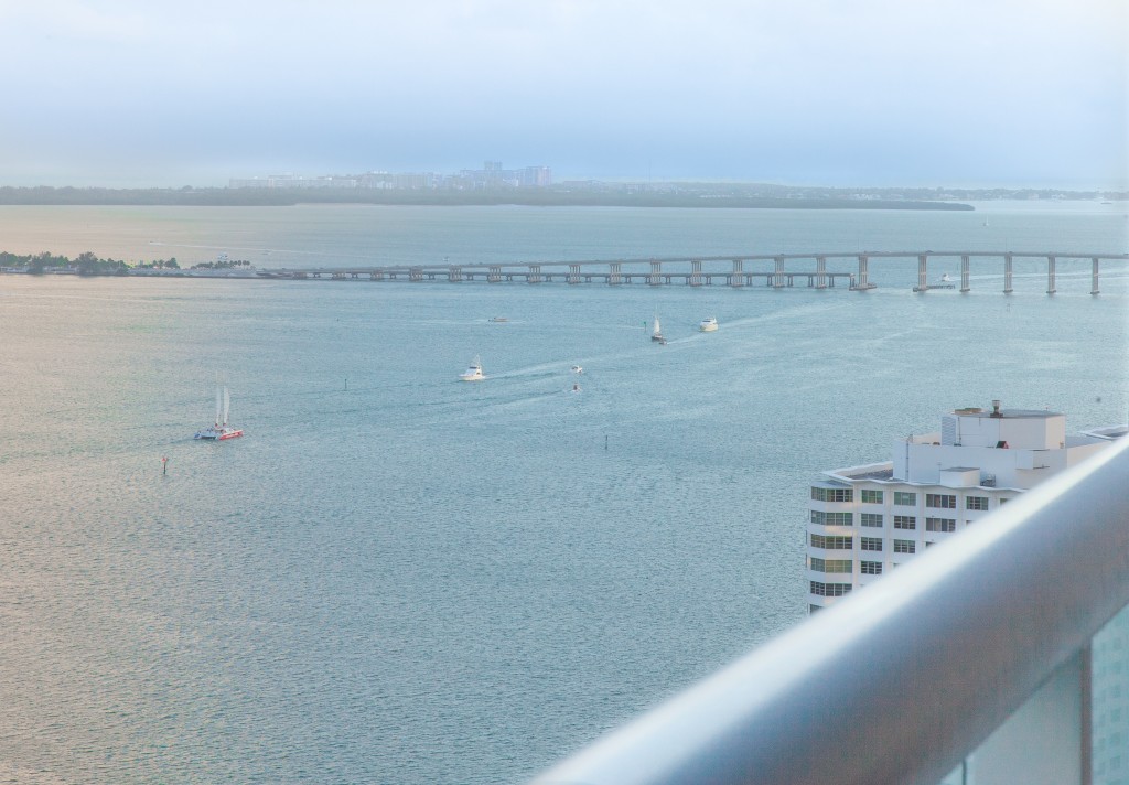 Stunning Sea and River Views from Corner Apartment at Icon Brickell Residences, Miami