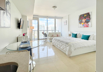 River & City Views, Design, Wi-Fi, Fully Equipped, Smart TV. Brickell, Miami