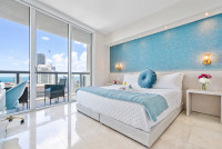 Unobstructed Front Bay View from the 48th Floor. Pool, Sauna, Gym. Icon Brickell