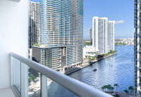 Key Biscayne and Miami River Views from Corner Apartment at Icon Residences. Brickell, Miami